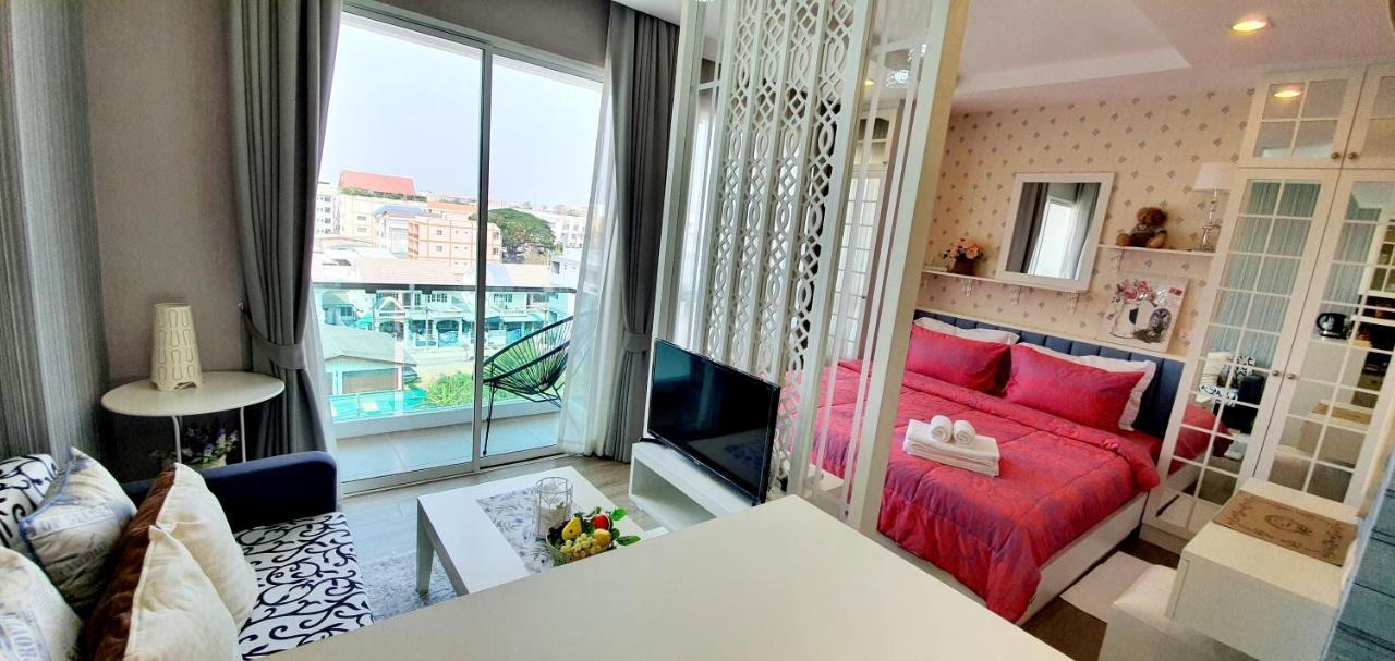 Sweet Seaview Flr6 With Toproop Pool Flr7 At The Blux Bangsaen Exterior photo