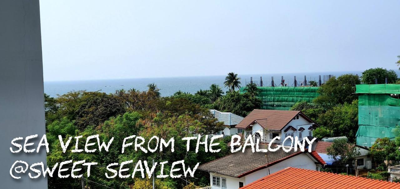 Sweet Seaview Flr6 With Toproop Pool Flr7 At The Blux Bangsaen Exterior photo